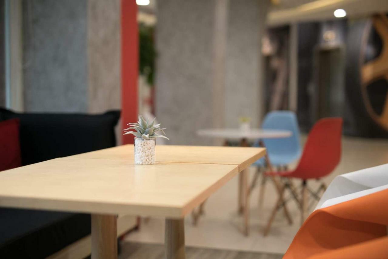 Ibis Wuhan Hankou Екстер'єр фото