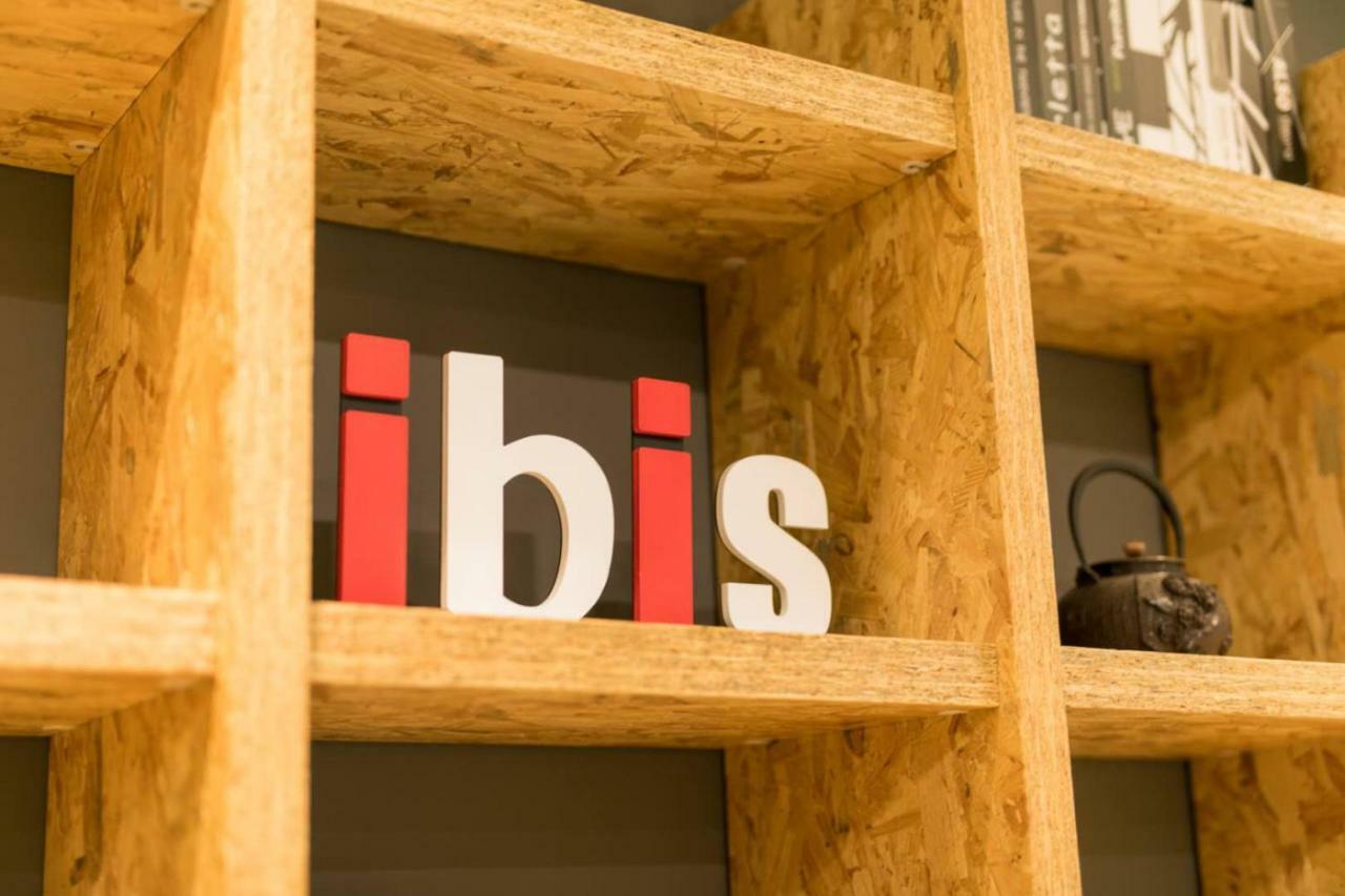 Ibis Wuhan Hankou Екстер'єр фото